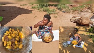 African village lifestyle cooking matooke African traditional food [upl. by Brechtel46]