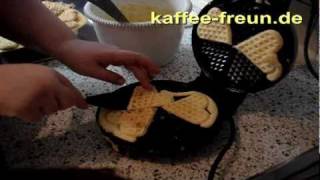 Waffeln backen Video [upl. by Daph828]