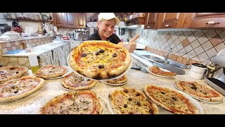 Pizza con il lievito madre fatta in casa con il forno a legna da una semplice casalinga [upl. by Eissac463]