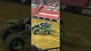 GRAVE DIGGER 2 WHEEL COMPETITION [upl. by Araccot]