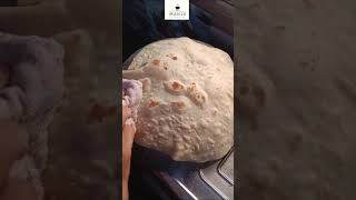 Roti Aise banao rumali roti Rumali Roti wheat Roti YouTubeShorts Shorts Viral [upl. by Vedette428]