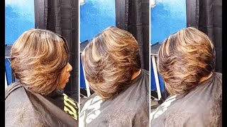 Easy amp Quick Feathered Bob  Short Layers Bob Womens Haircut  Beauty Layered Bob Hairstyles [upl. by Bibby487]