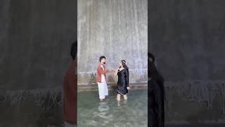 Lakho hai magar bollywood dance love couple hindisong viral reel short trend [upl. by Fredi]