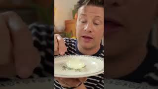 Die einfachsten pochierten Eier  Jamie Oliver auf Deutsch [upl. by Herm]