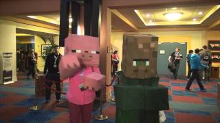 Minecon  Notch Cosplays e Vacas cogumelo XD Minecon2012 [upl. by Friedberg]