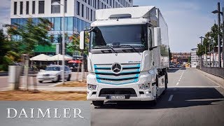 The new MercedesBenz eActros [upl. by Polivy]