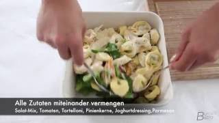 Burcus Bistro TortelloniSalat Nudelsalat [upl. by Kirshbaum]