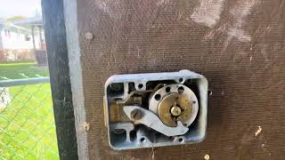 266 removed lock from shed [upl. by Alton]