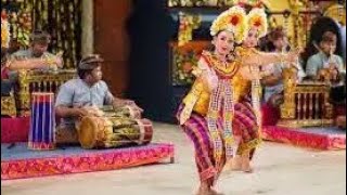 Bali Traditional Dance 🇮🇩 dance 💃 [upl. by Leatri755]