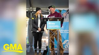 Garth Brooks and Trisha Yearwood take part in Habitat for Humanity [upl. by Wilmette]