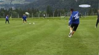 torwartdeTorwarttraining mit T Schlieck  Direktes Passspiel im Dreieck [upl. by Zanlog]