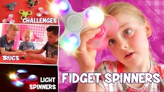 FIDGET SPINNERS Trucs Challenges Licht Spinner en meer ♥DeZoeteZusjes♥ [upl. by Massingill]