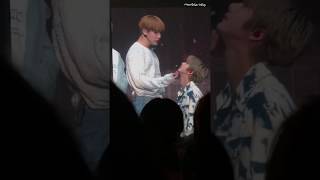 181005 MONSTA X World Tour From Zero WONHO HYUNGWON moment [upl. by Arahsat619]