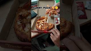 zomatopizza pizza food zomatoreview shortsfeed [upl. by Urquhart]