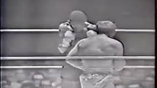 19730317  Antonio Cervantes vs Nicolino Locche II [upl. by Golliner]