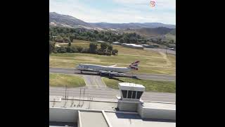 Very Low Before landing Boeing 747 British AIrways at Toncontin Airport shorts [upl. by Lodnar]