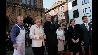 Die WelfenNetzwerke hinter Angela Merkel und Joachim Sauer [upl. by Doolittle874]