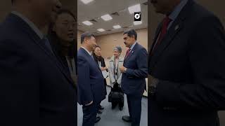 Encuentro entre Nicolás Maduro y Xi Jinping en cumbre de los BRICS [upl. by Mikahs863]