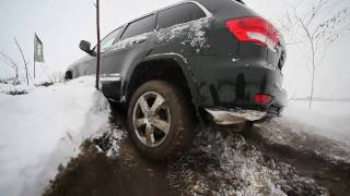 Jeep Grand Cherokee 2011  First drive [upl. by Inahs506]