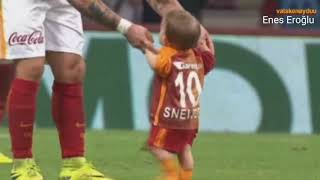 Sizi 1 dakika ağlatacak Wesley Sneijder klibiağır hüzün içerir offical video [upl. by Ulane]