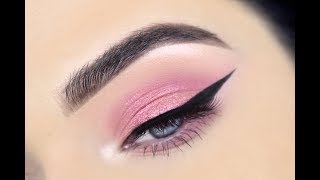 HOW TO Winged Eyeliner for Hooded Eyes [upl. by Cutlip]