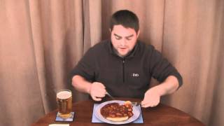 Asdas Scorching Hot Chicken Vindaloo Curry review [upl. by Enner146]