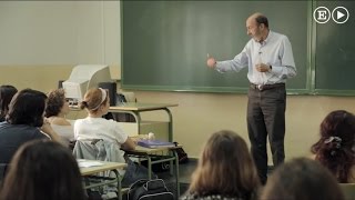 En clase con el exministro Alfredo Pérez Rubalcaba [upl. by Ransom]