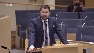 quotVåldtäktsmän hör hemma i fängelsequot – Jimmie Åkesson till Ulf Kristersson [upl. by Zinah136]