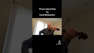 Pictou Island Reel Cecil McEachern played by Derek Wilson [upl. by Arela]