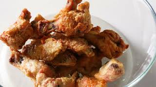 Crispy Air Fryer Chicken Wings [upl. by Bamby]