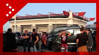 MilanRoma arrivo tifosi giallorossi allo stadio Meazza per il derby italiano di Europa League [upl. by Iaria]