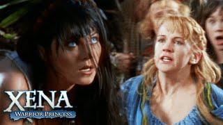 When Xena Met Gabrielle  Xena Warrior Princess [upl. by Enyawal]