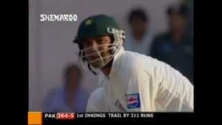 Sachin Tendulkar Googly to Moin Khan [upl. by Eikciv]