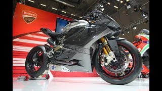 Superbike Ducati 1199 Panigale R Homologation Special [upl. by Nosyd]