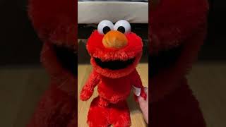 Elmo says in English [upl. by Atinram]