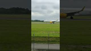 Vueling A320neo Takeoff shorts [upl. by Maryrose175]