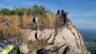 បោះតង់អត់ម្ហូបអត់ទឹកនៅលើភ្នំ Survival camping no food no water on the mountain Ep113 1 [upl. by Atteve]