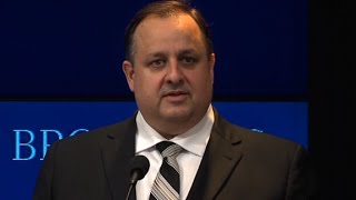 Government ethics watchdog Walter Shaub quits [upl. by Imot]