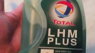 Гидравлическая жидкость Total LHM Plus 1л Обзор [upl. by Oap191]