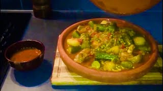 Tajine d’agneau et de légumes [upl. by Cherin]