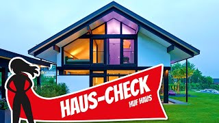 TraumhausCheck Holzhaus mit viel Glas von HUF HAUS  Hausbau Helden [upl. by Aneele117]