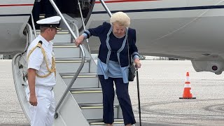 Prinses Beatrix terug op St Maarten [upl. by Dickson327]