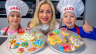 Gaby Alex and Mom are baking Christmas cookies [upl. by Lucretia]