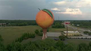 Ode to Gaffney Peachoid Water Tower  4K drone footage [upl. by Charlton]