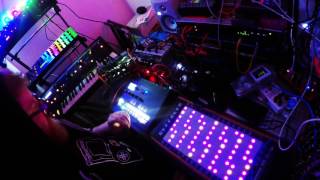 Linnstrument 128 and Squarp Pyramid Synth Jam [upl. by Castra]