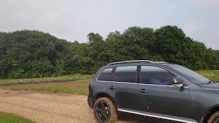 Touareg offroad mode [upl. by Bikales]