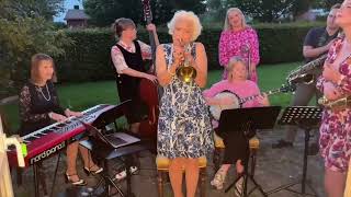 Basin street blues  Gunhild Carling feat Nanna Gerd Petronella [upl. by Wren]