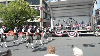 Review Stand March By Columbia and District Pipe Band [upl. by Anirad]