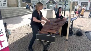 quotDuo Marimba amp Pianoquot Straßenmusik  Street Music  Silke Büscherhoff amp Daria Bergen [upl. by Anazraf]