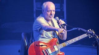 Watch how Peter Frampton handles a VERY chatty fan in the audience live in San Francisco 4K [upl. by Corbett796]